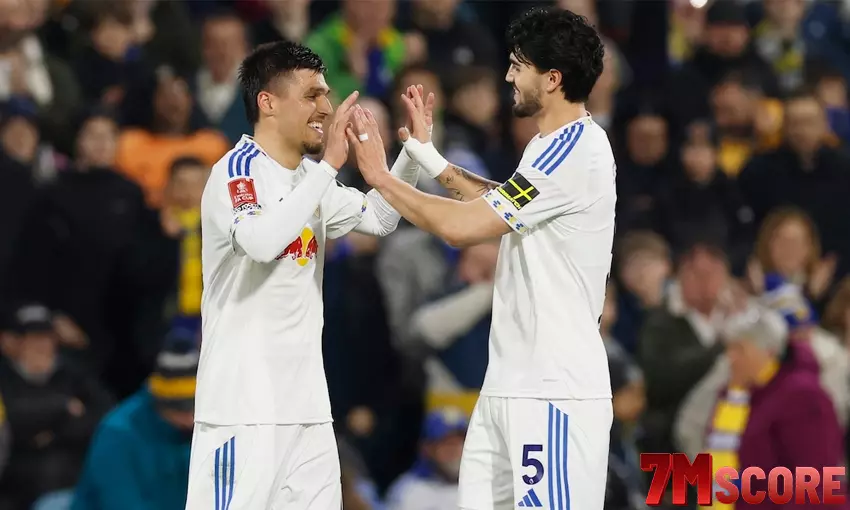 ผลบอลเมื่อคืน