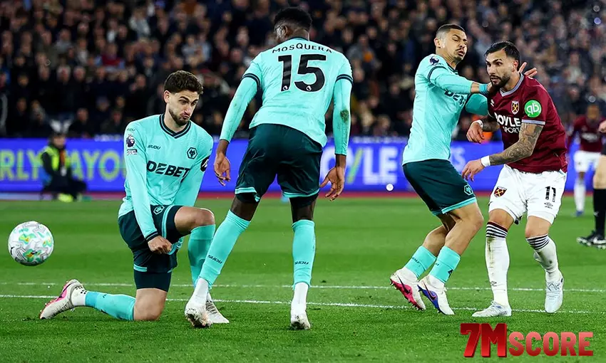 ผลบอลเมื่อคืน